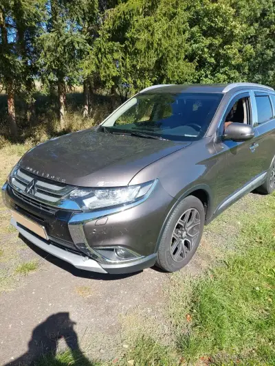 Mitsubishi Outlander – 2016, 5 000 km