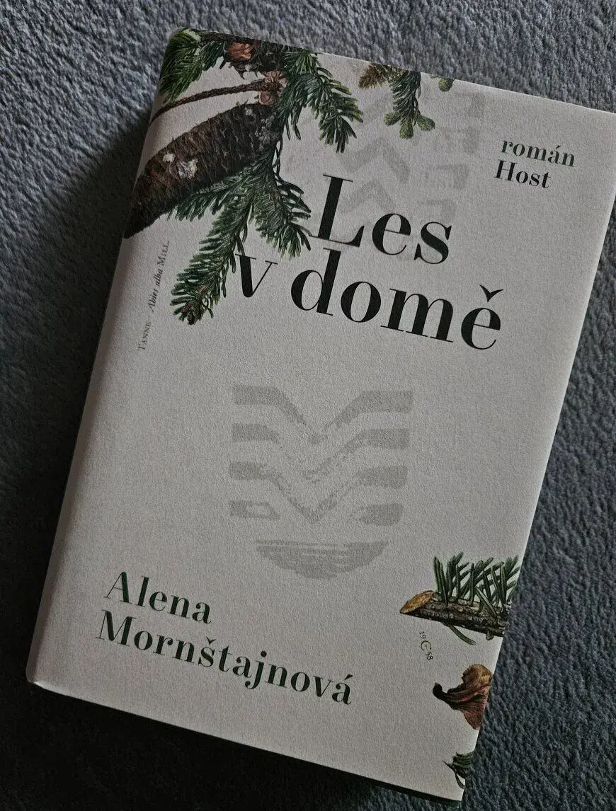 knihy Alena Mornštajnová - Les v domě
