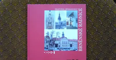 Knihy a časopis