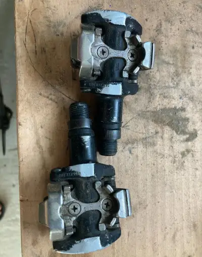 Nacvakávací pedály - šlapky Shimano