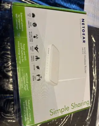 Bezdrátový router Netgear JNR1010 150 Mbit/s