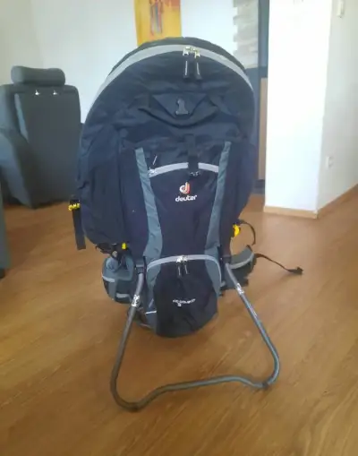 Dětská krosna Deuter Kid Comfort III + pláštěnka (Top stav)