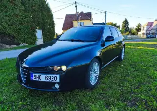 Alfa Romeo 159