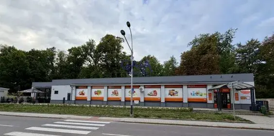 Jemnice - Prodej komerčního objektu s prodejnou potravin a b