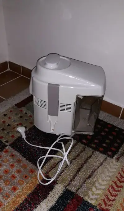 Odšťavňovač Moulinex