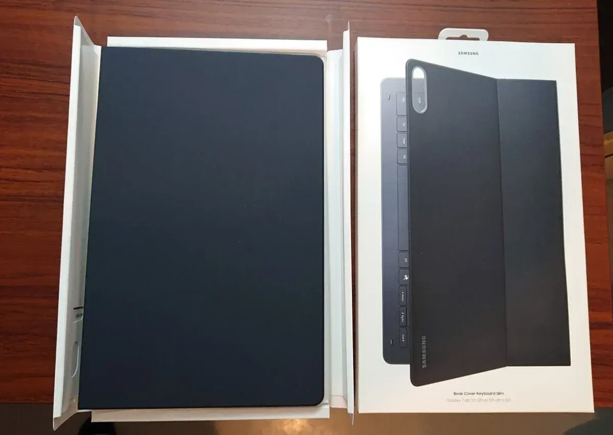 Samsung Galaxy Tab S11 Ultra klávesnice + pouzdro Spigen