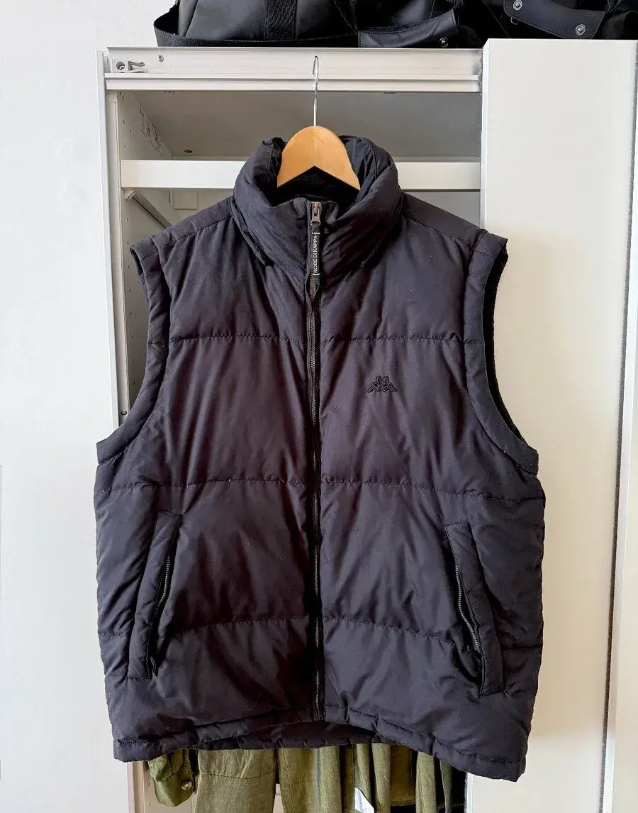 Černá péřová vesta Robe di Kappa