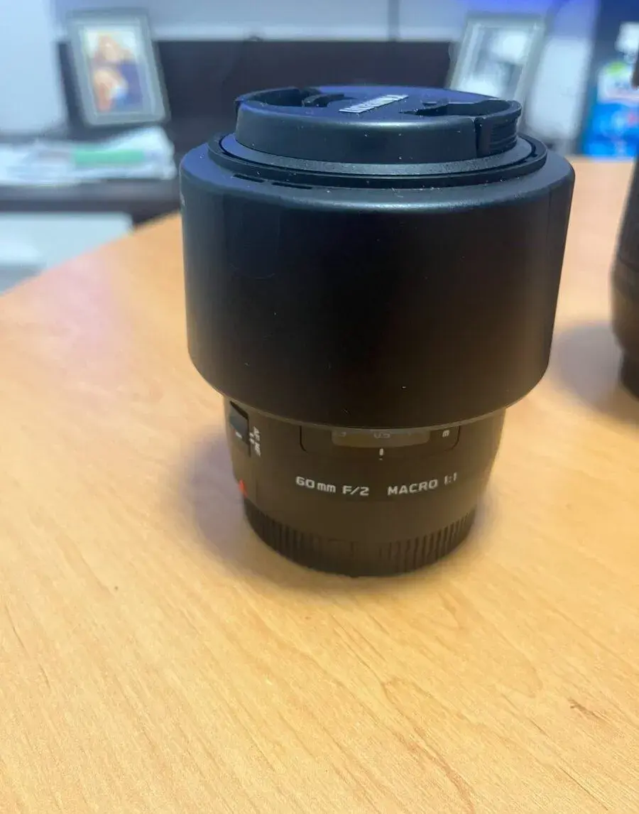 Tamron SP AF 60mm (Model G005)
