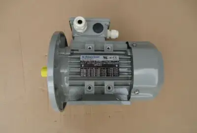 Elektromotor patkopřírubový 0,55kw
