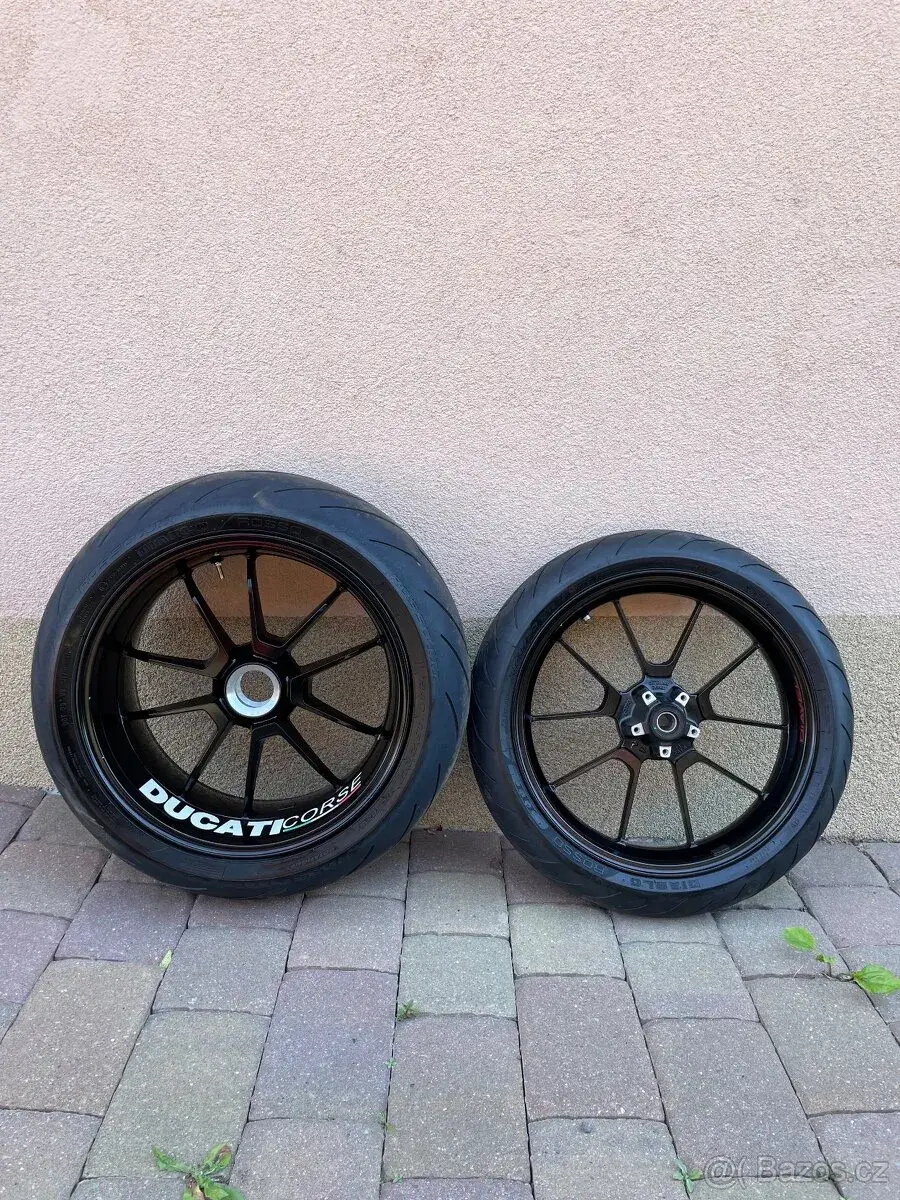 Ducati Diavel 1260S