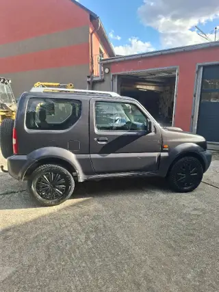 Suzuki JIMNY – 2011, 131 000 km