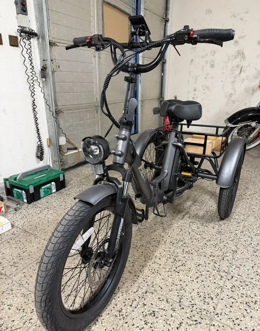 Elektro tříkolka NOVÁ vhodná pro seniory
