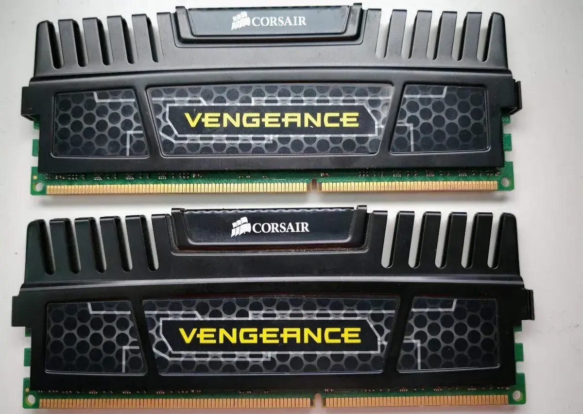 Corsair Vengeance DDR3 8GB 1866MHz cl9 (2x4GB DDR3)
