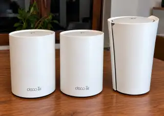 3× TP-Link Deco – 2× XE75 + 1× X90