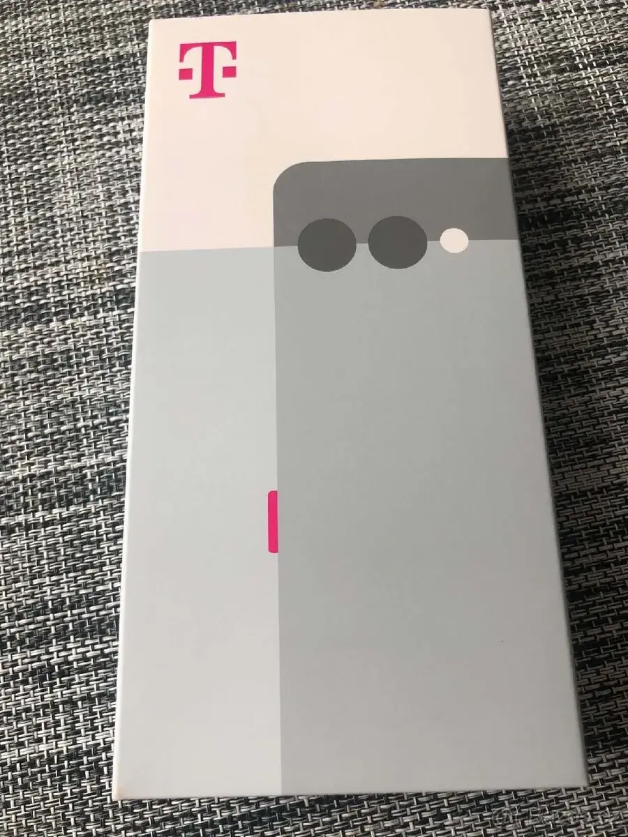 T phone 3 128gb