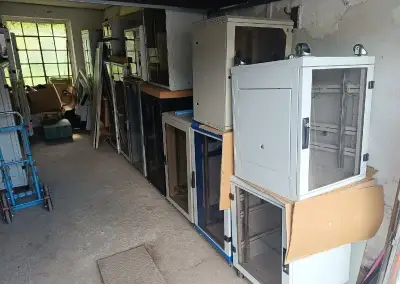 serverová skříň, rack, rozvaděč