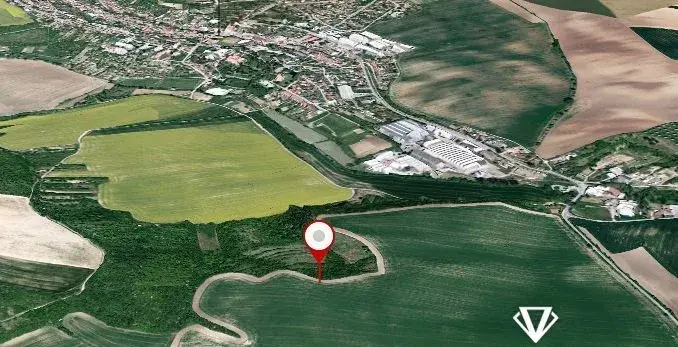 Pole 1 786 m²