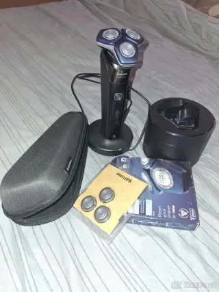 PHILIPS SERIES 7000 HOLICÍ STROJEK