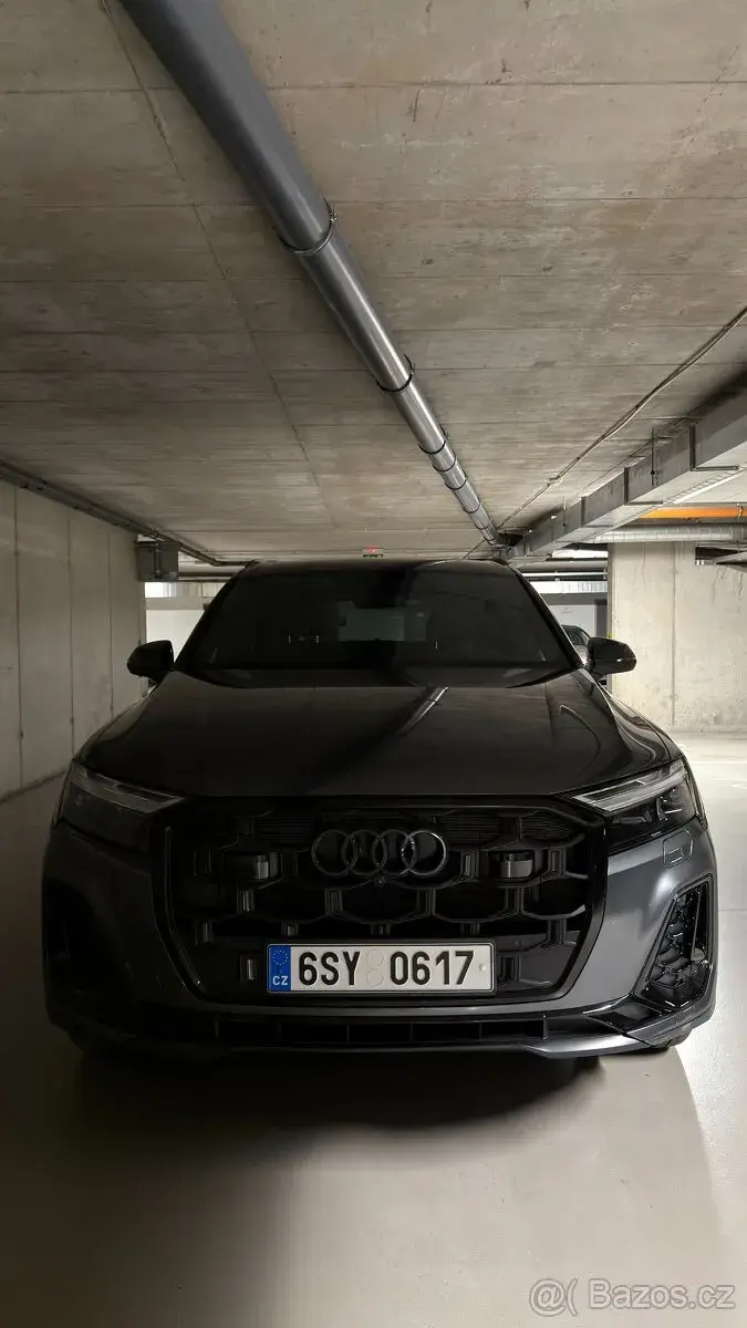 Audi Q7 – 10 500 km