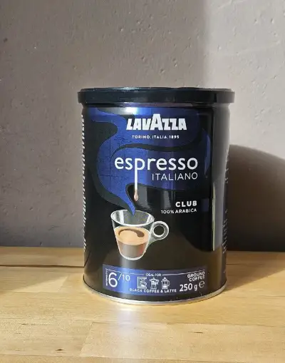 Lavazza Espresso Club, káva 100% arabica.