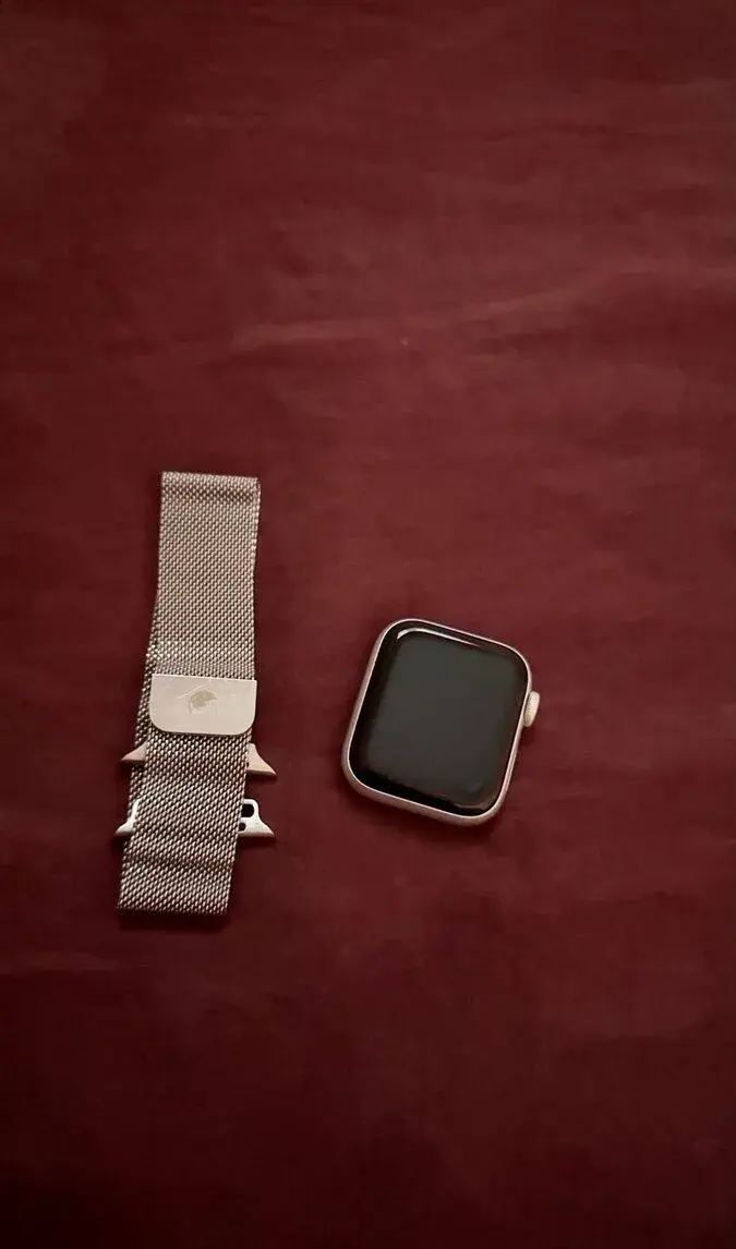 Apple Watch SE 40-mn