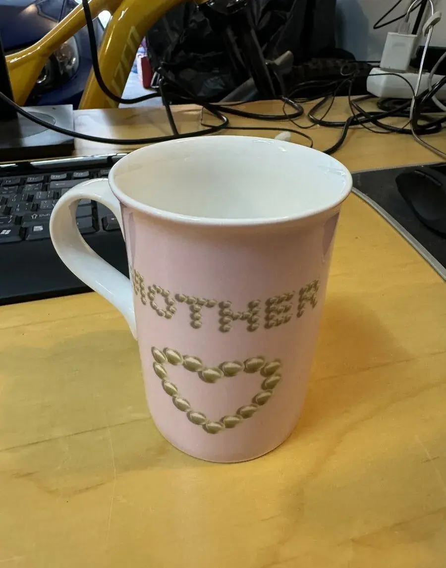 Porcelánový hrnek Christopher Vine Design Mother