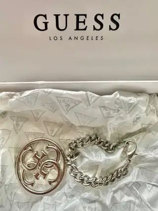 Stříbrný Guess přívěsek