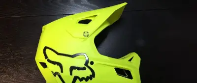 Dětská fullface helma Fox Rampage, vel. YL (51–52 cm)