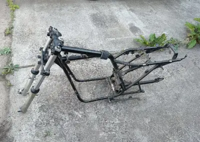 Rám a přední vidle