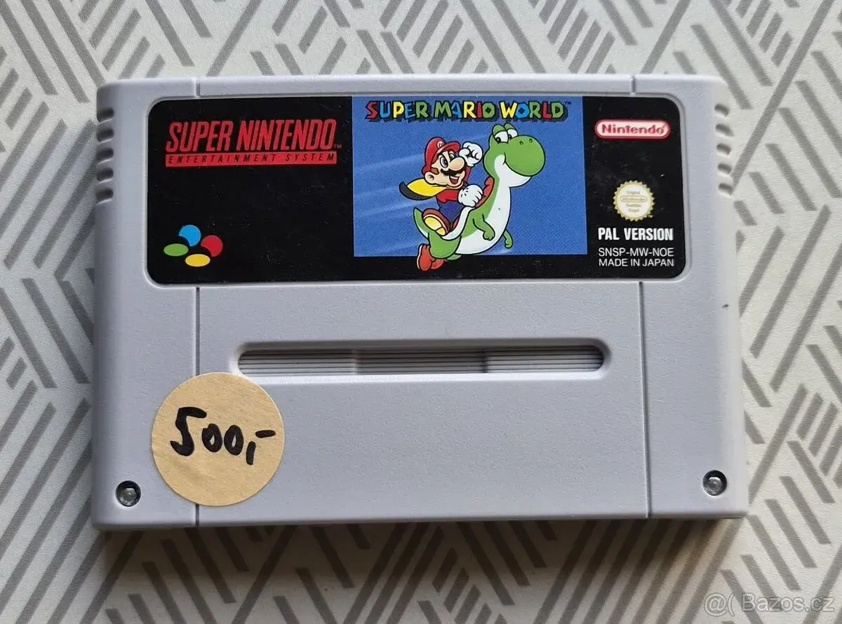 Super Mario World (Nintendo SNES)