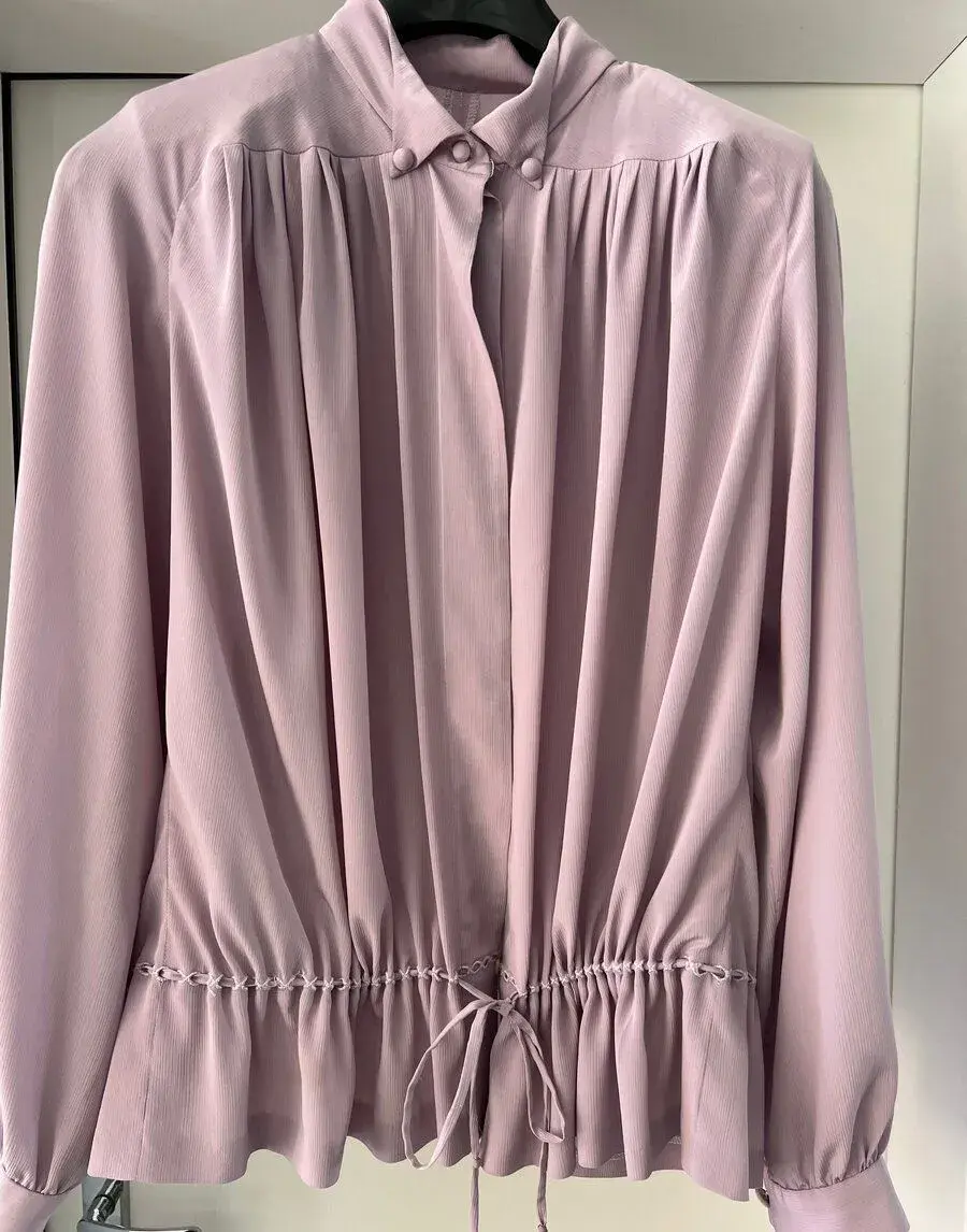Elegantní dámská halenka