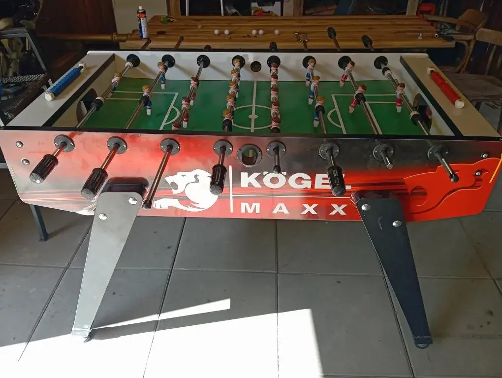 stolní fotbal 60 x 120 cm a výška 75