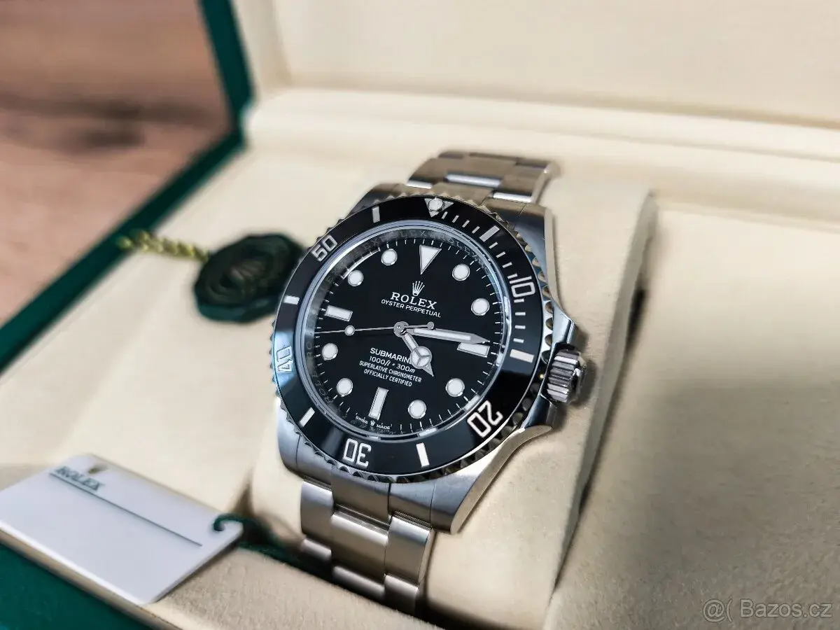 Rolex Submariner 8/2026 ref. 124060