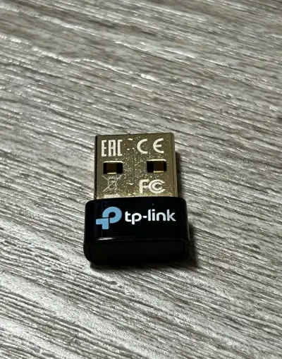 TP-Link UB500 bluetooth adaptér