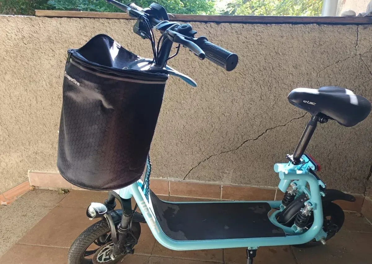 Elektrická koloběžka W-Tech Billa