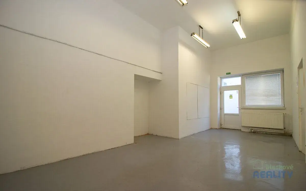 Kancelář / sklad 28 m² – Brandýs nad Labem