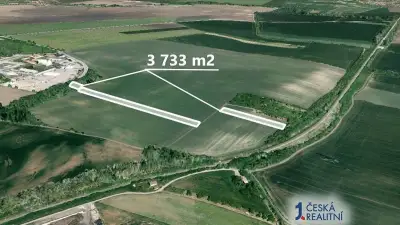 Pole 3 733 m², Podíl 17 % o výměře 622 m²