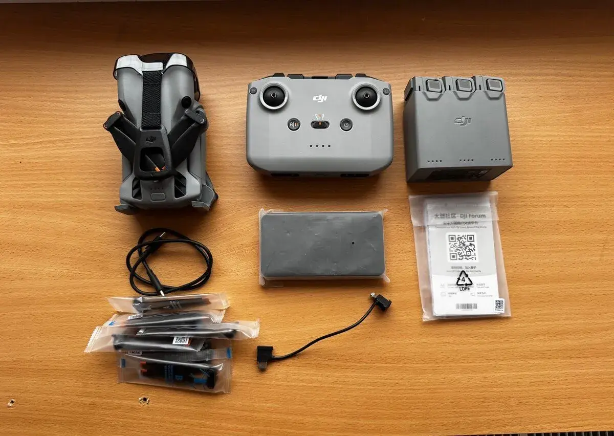 Dron Dji Mini 5 Pro Fly More Combo - nový dron