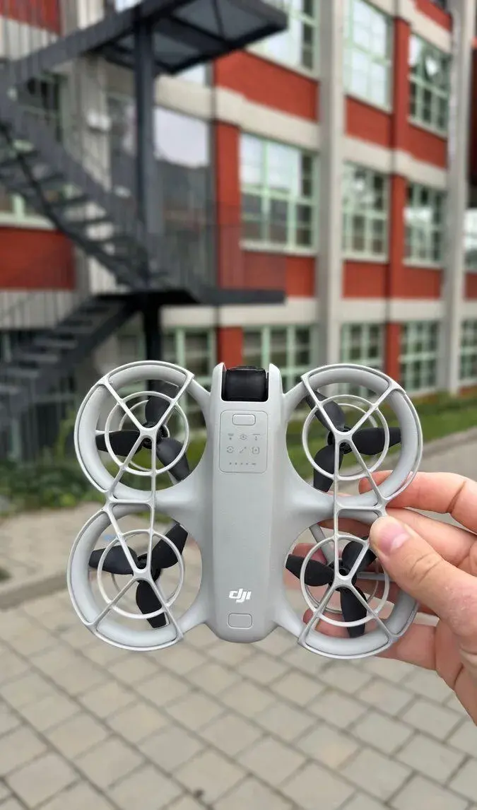 DJI Neo – 1. generace | stav | 22 cyklů baterie | 4K |