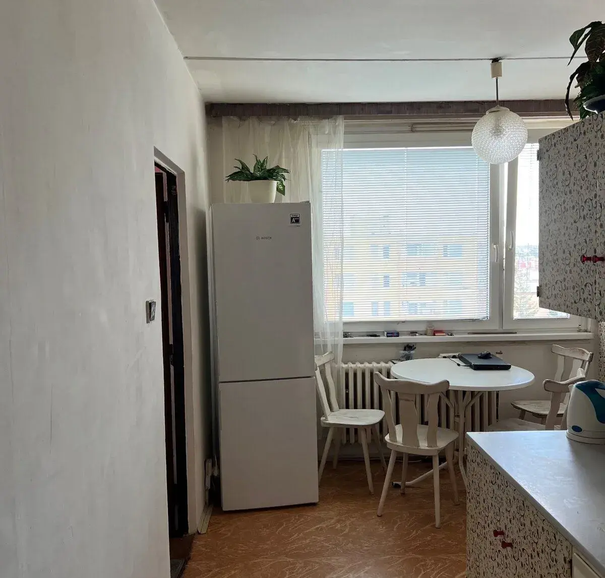 Samostatný velký pokoj s balkónem v centru Olomouce