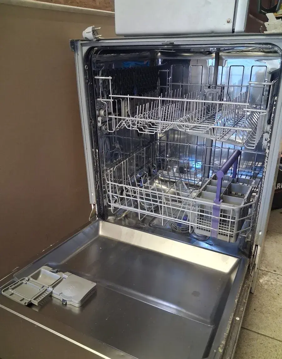 Integrovaná vestavná Myčka Beko 60cm
