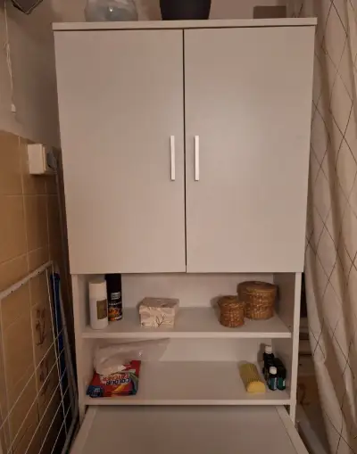 Skříňka nad pračku šířka 64 cm