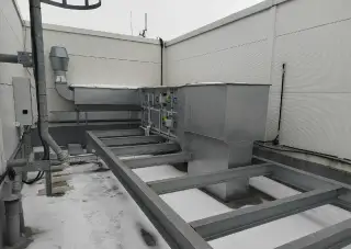 Vzduchotechnika - komplet, funkční.