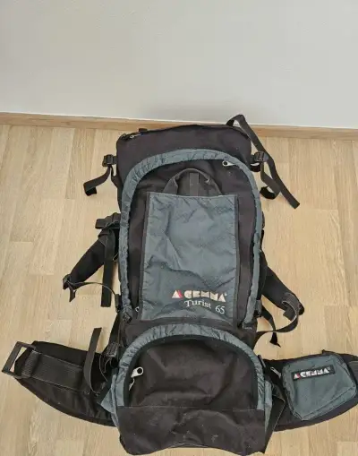 Turistický batoh Gemma 65L