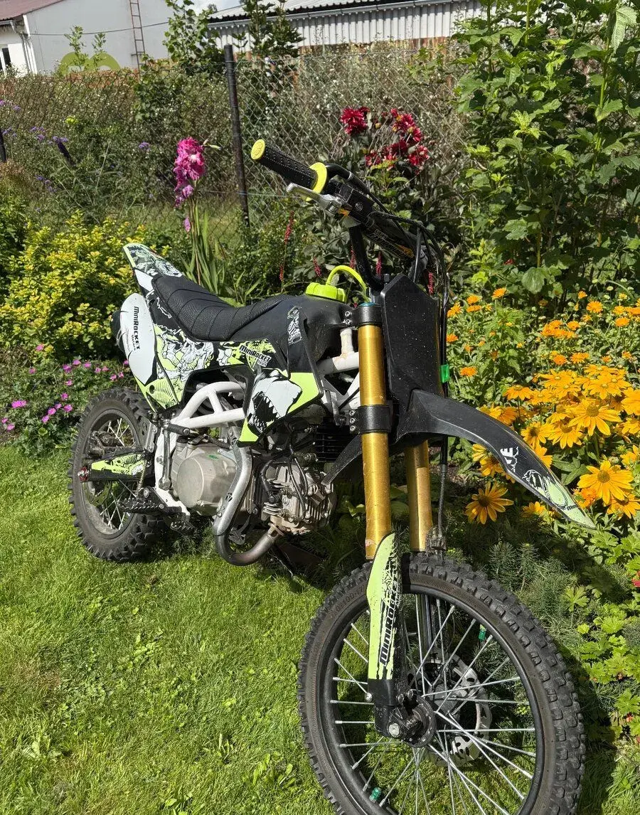 Motorka pitbike 140cc