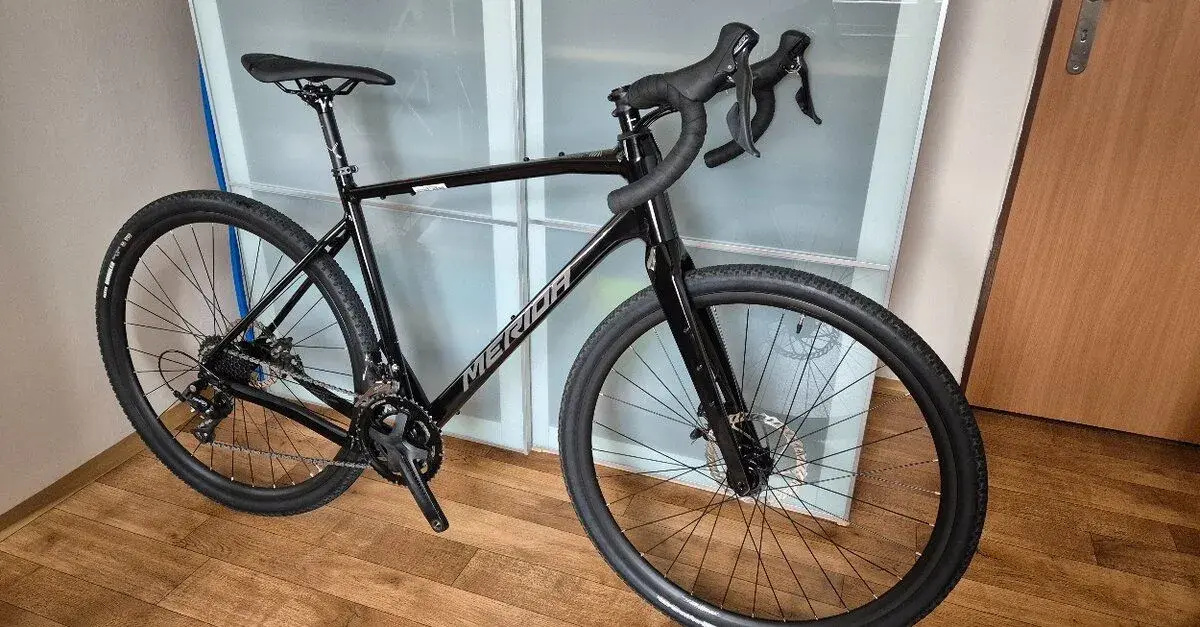 Gravel MERIDA Silex 200 Black (Grey/Titan)