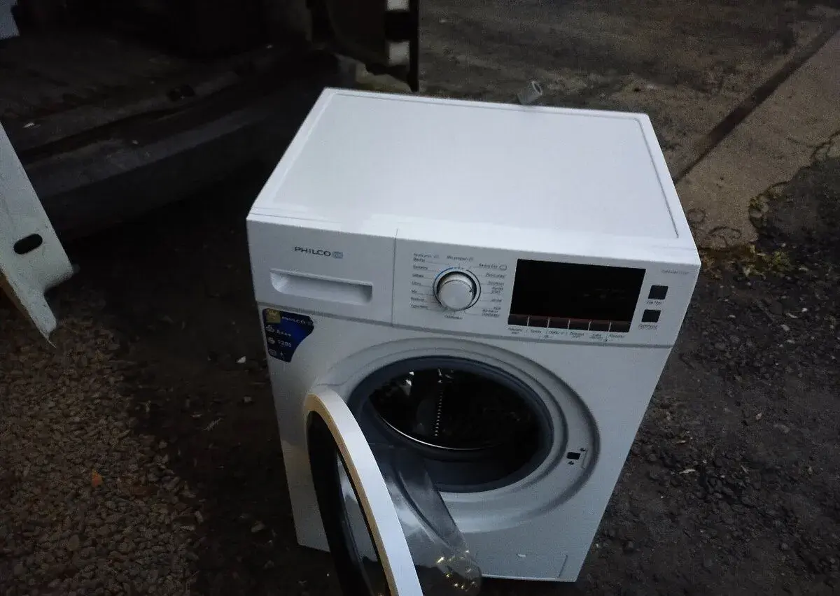 Plně funkční pračku značky PHILCO na 6kg---DOVEZU--