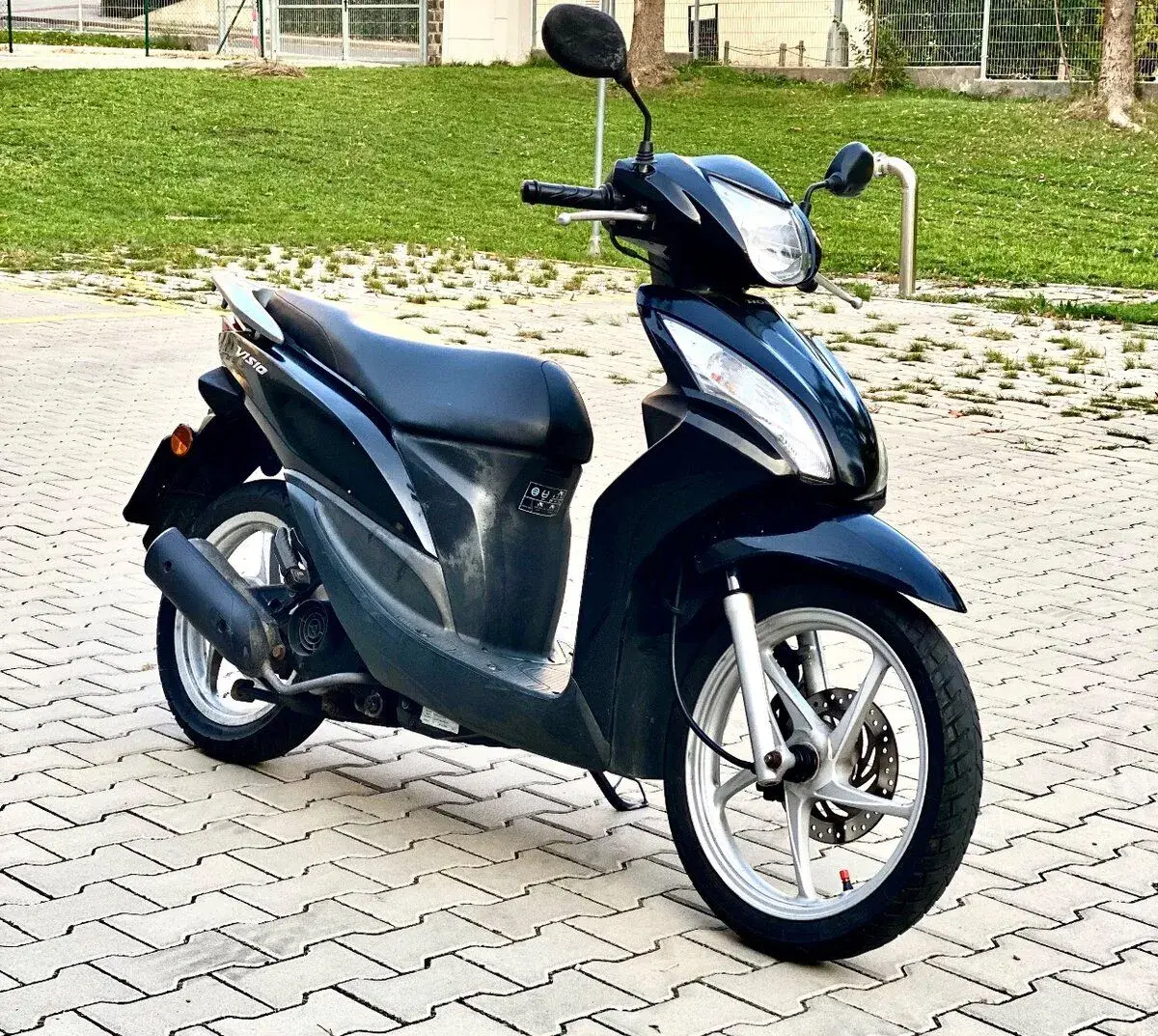 Skútr Honda Vision 50 bez ŘP 25 km/h 4T