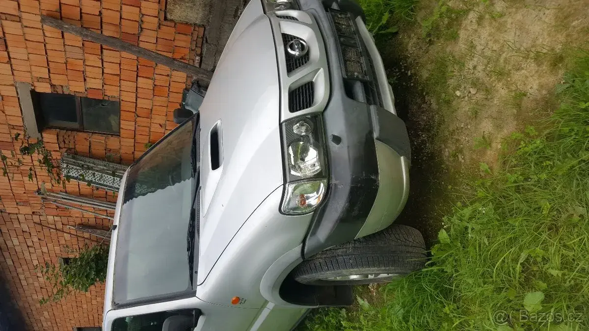 Nissan Terrano