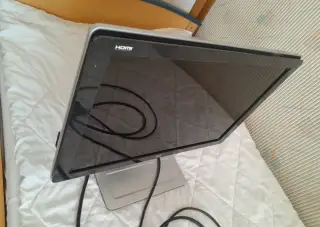 Monitor HP w2408h Vivid color HDMI